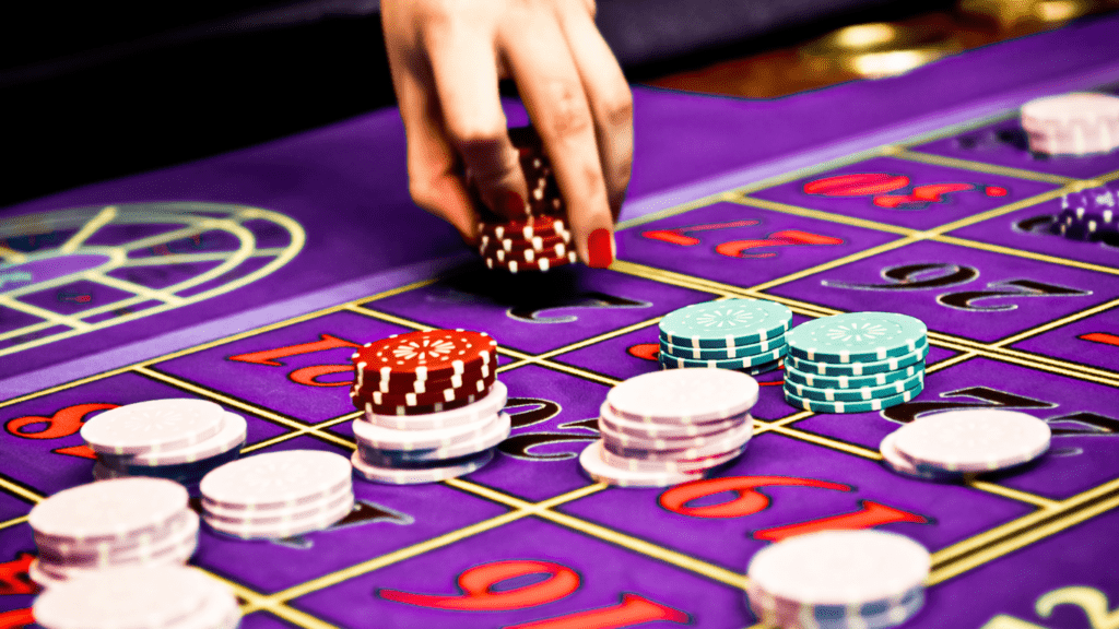 Evaluating Popular Gambling Strategies
